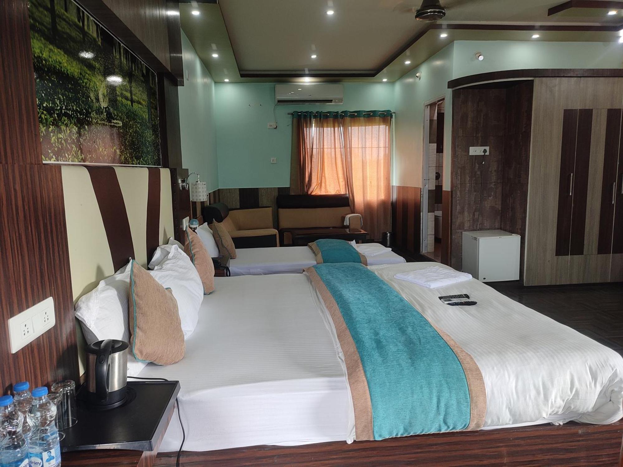 Maa Greenary View - A Holiday Resort Alipur Duar Exterior photo